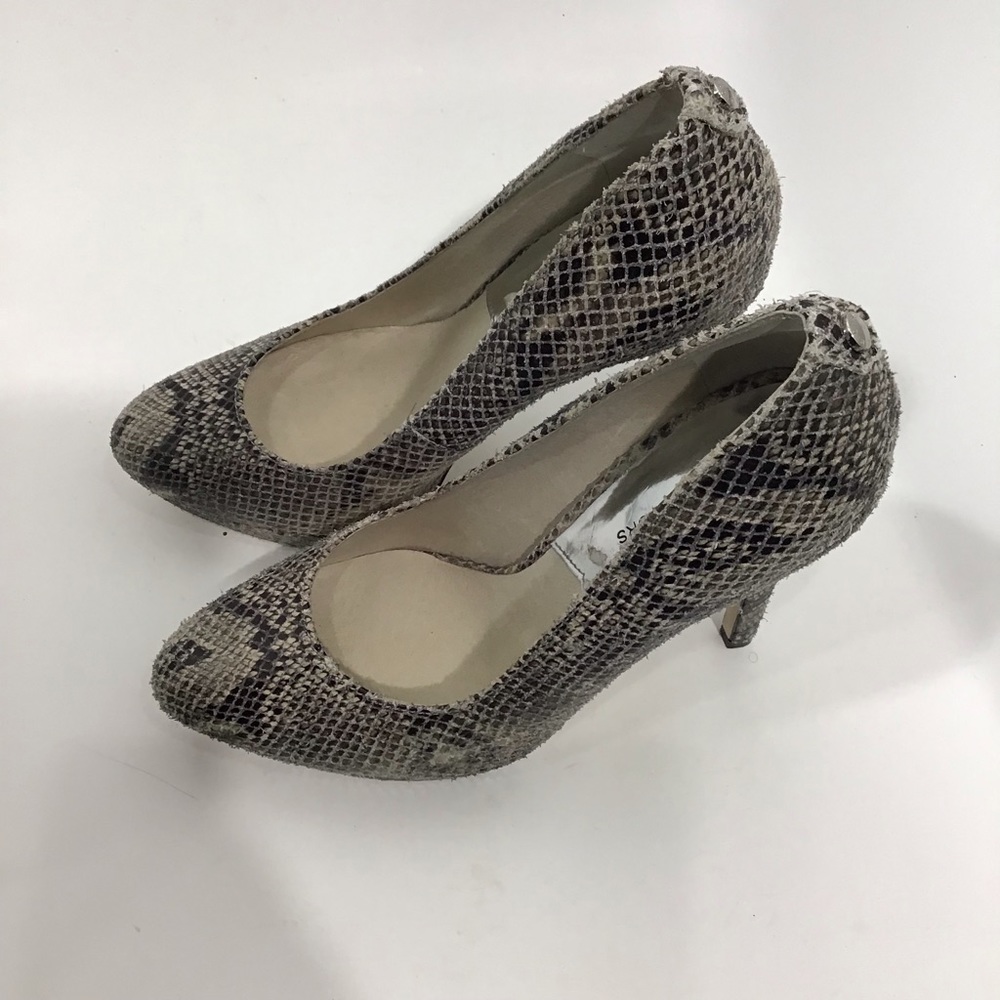 MICHAEL Michael Kors | Snakeskin Platform Pumps~8 - Picture 6 of 7